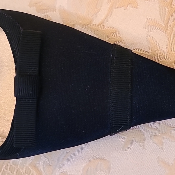 Shoes - Picture 5 of 5